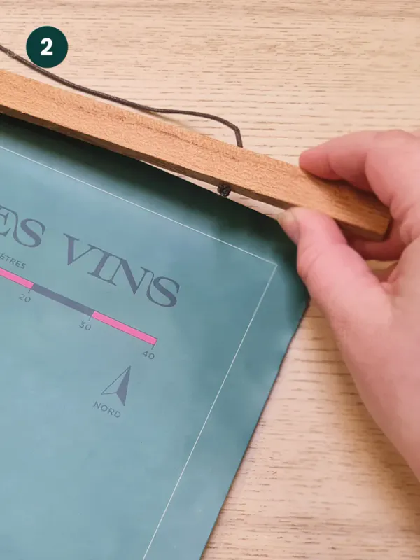 Magnetisk treplakatramme til skrapekart  53 cm